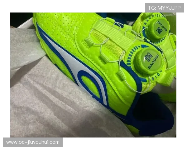 适合儿童学生的足球鞋碎钉设计如何提高运动表现与舒适性